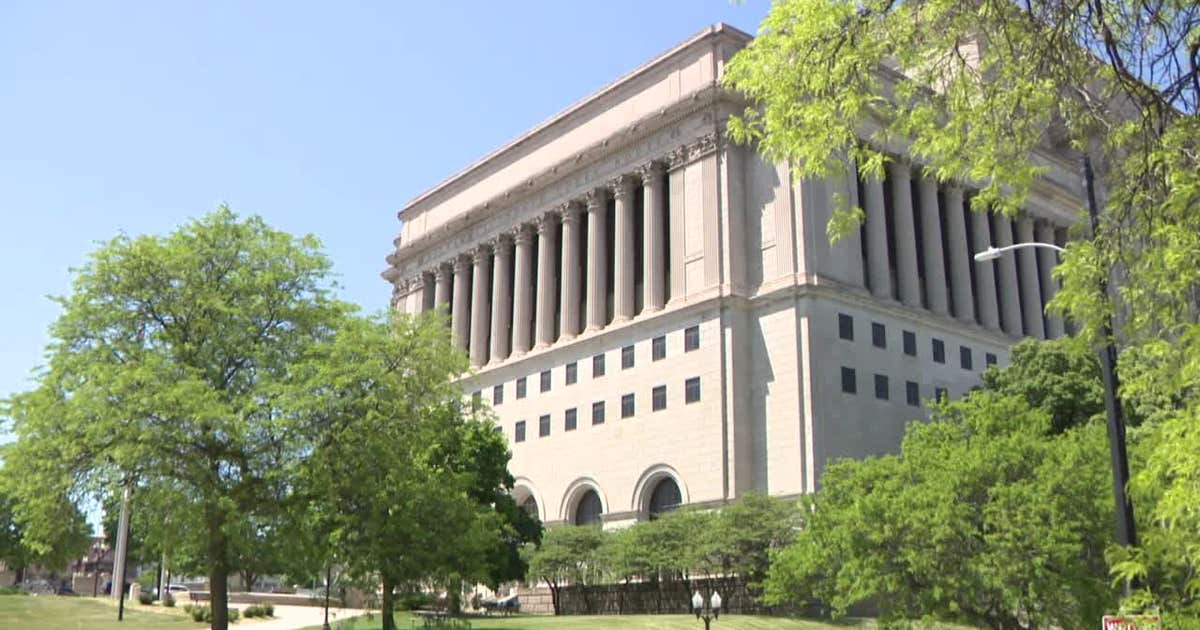 Milwaukee County food deserts, flooding prevention; vote on legislation