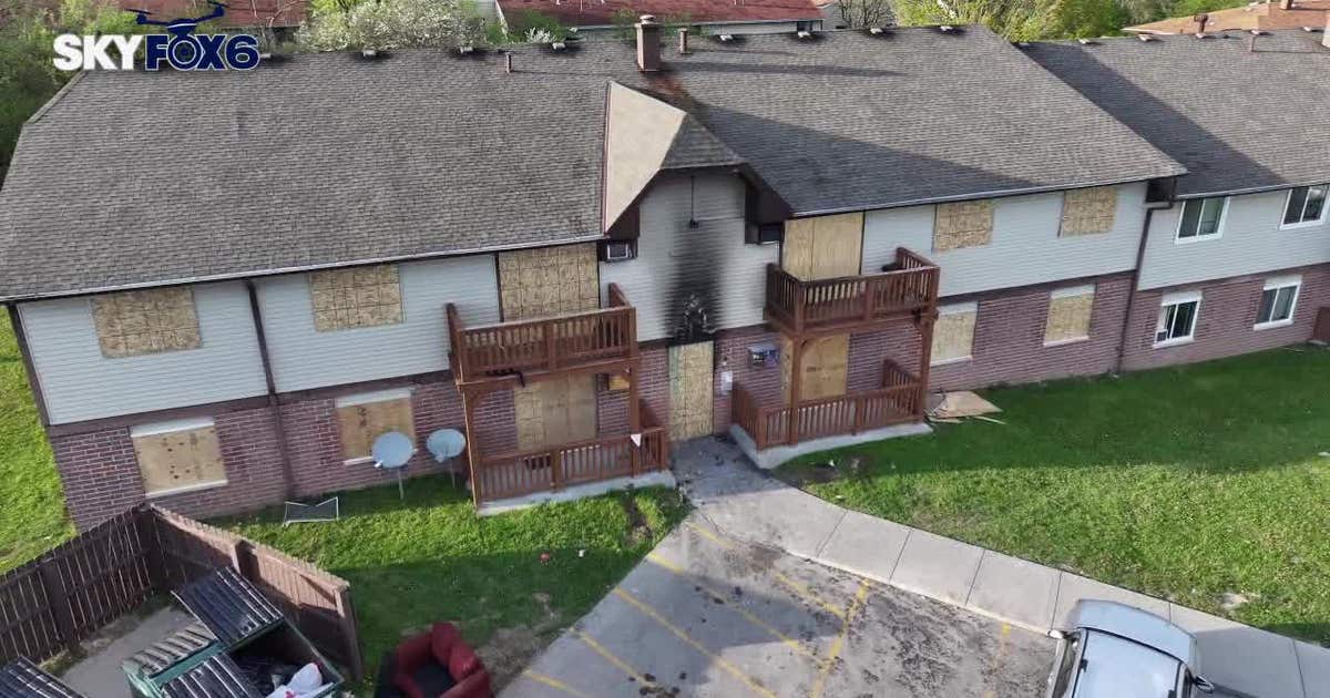 Milwaukee family jumps from window to escape apartment fire