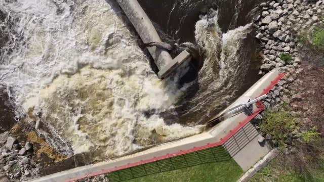Grafton dam repairs underway after gate becomes inoperable