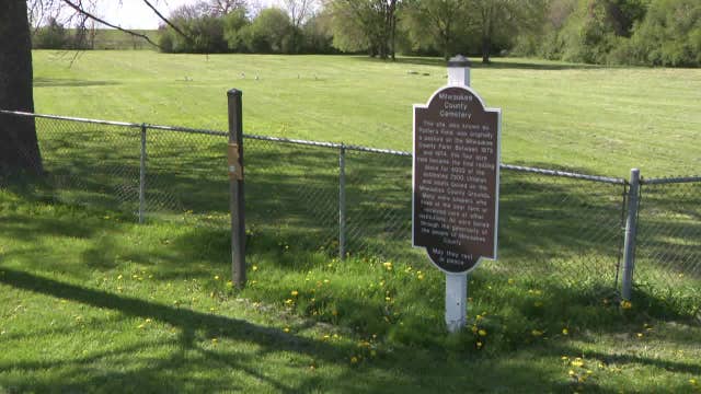 Milwaukee County cemetery graves sinking, families concerned