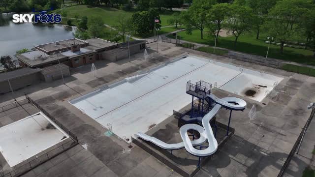 Milwaukee County pools; supervisors weigh closures, splash pads