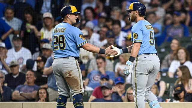 Brewers beat Cubs at Wrigley; Jake Bauers homers, drives in 4 runs