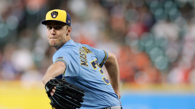 Brewers beat Astros; Misiorowski dominates in 3-hit shutout