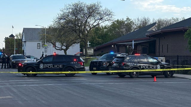 Milwaukee shootings Friday; 1 dead, 1 wounded