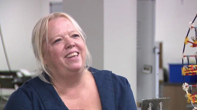 Milwaukee teacher in the running for 'America's Favorite Teacher'