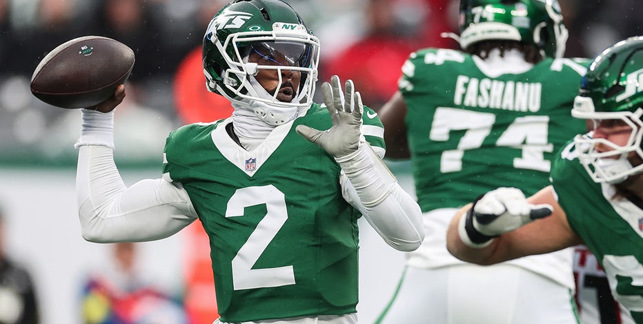 Packers signing quarterback Tyrod Taylor as backup