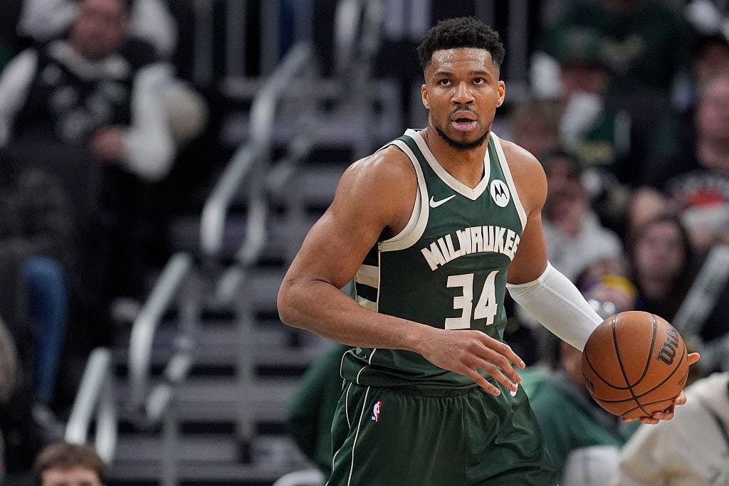 Bucks reportedly trade Giannis Antetokounmpo to Heat; reaction pours in