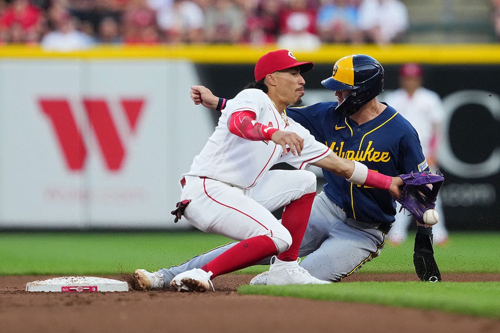 Sproat, Bauers, Vaughn power Brewers to 2-0 win over Reds