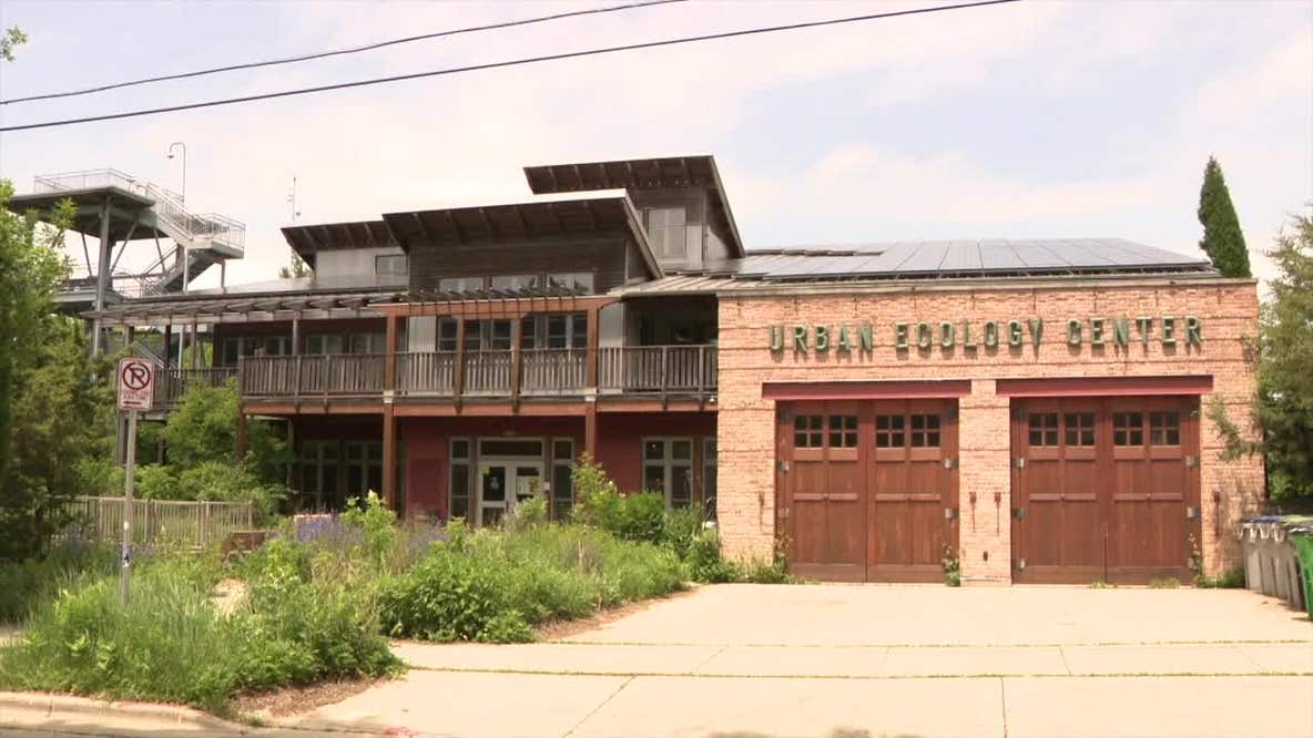 Wisconsin extreme heat; Urban Ecology Center offers way to keep cool