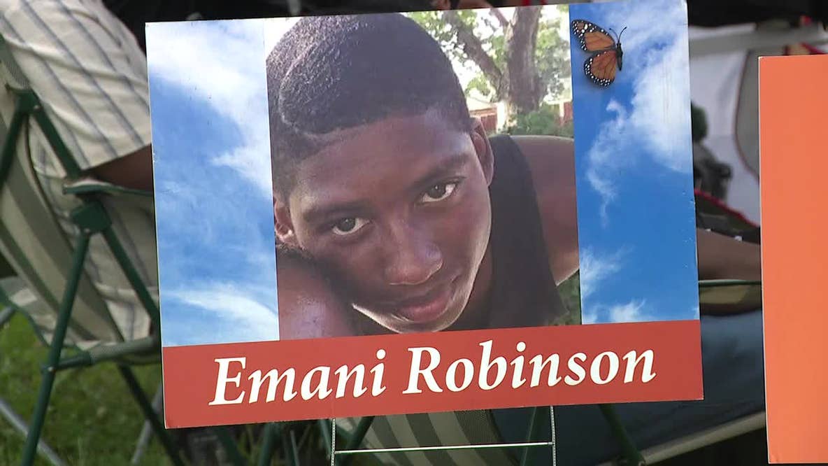 Milwaukee anti-gun violence march honors teen killed 9 years ago