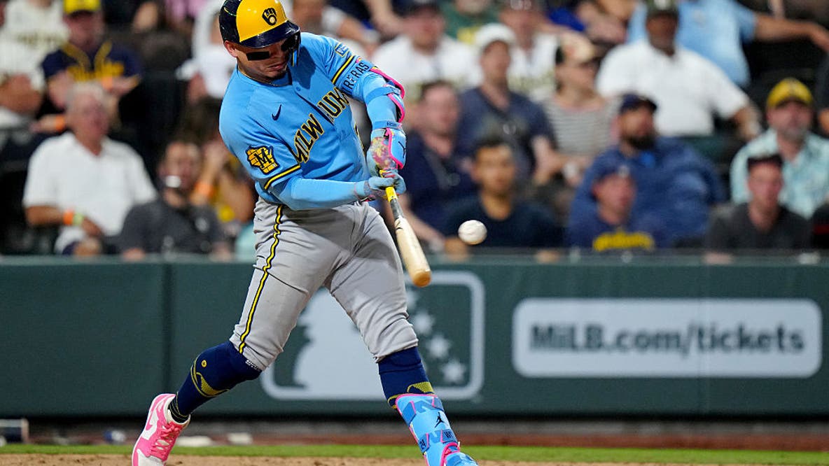 Milwaukee Brewers outlasted Athletics 15-14 in 12 innings Monday night