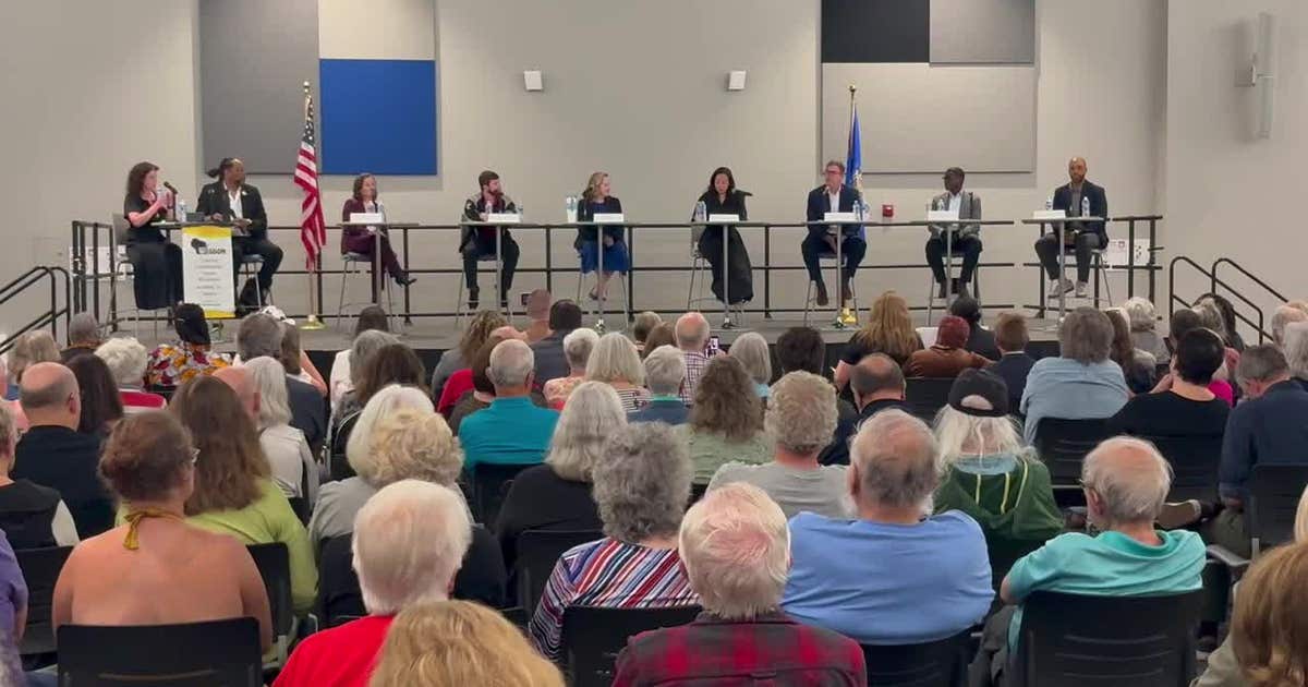 Wisconsin governor candidates take part in forum, Hughes exits race