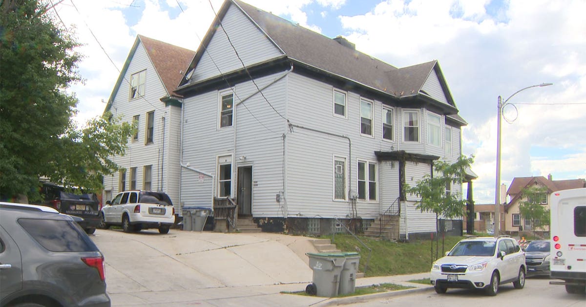 Milwaukee 6-year-old child falls out 2nd story window