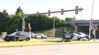Milwaukee police arrest 17-year-old after chase, crash involving stolen car