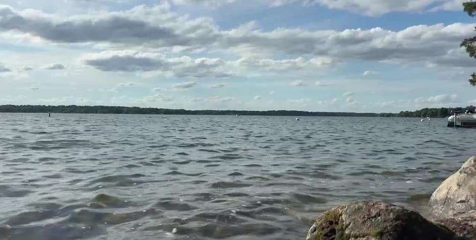 Delafield Nagawicka Lake drowning, man dead