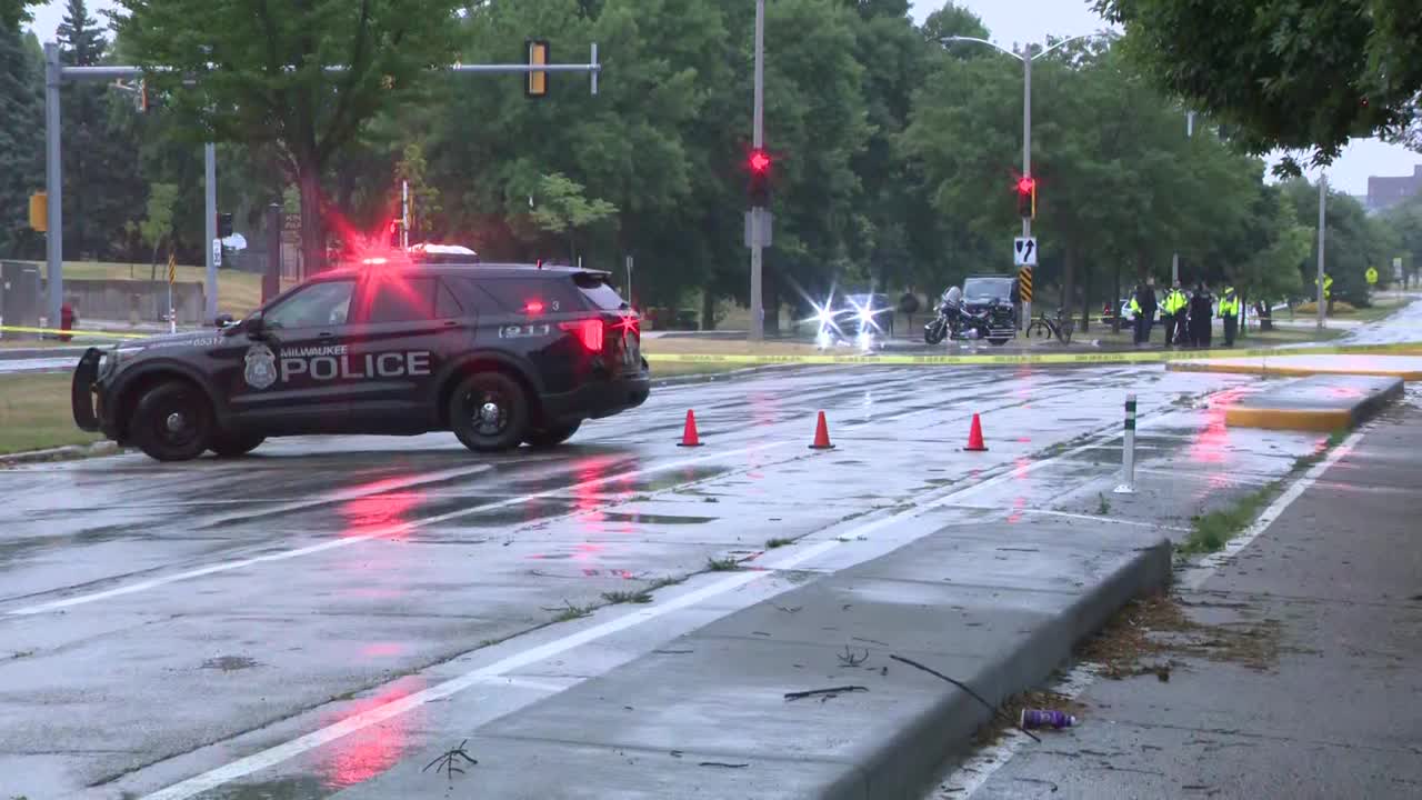 Milwaukee fatal hit-and-run, 64-year-old riding bicycle killed