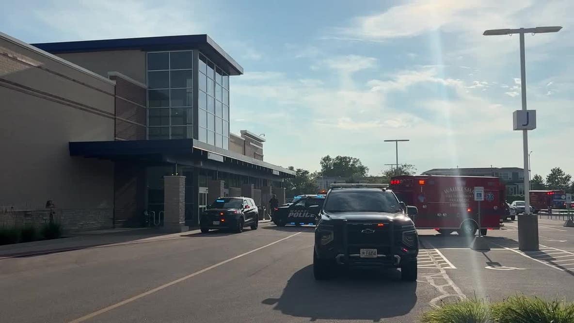 Waukesha Meijer hostage situation, police shooting; suspect identified