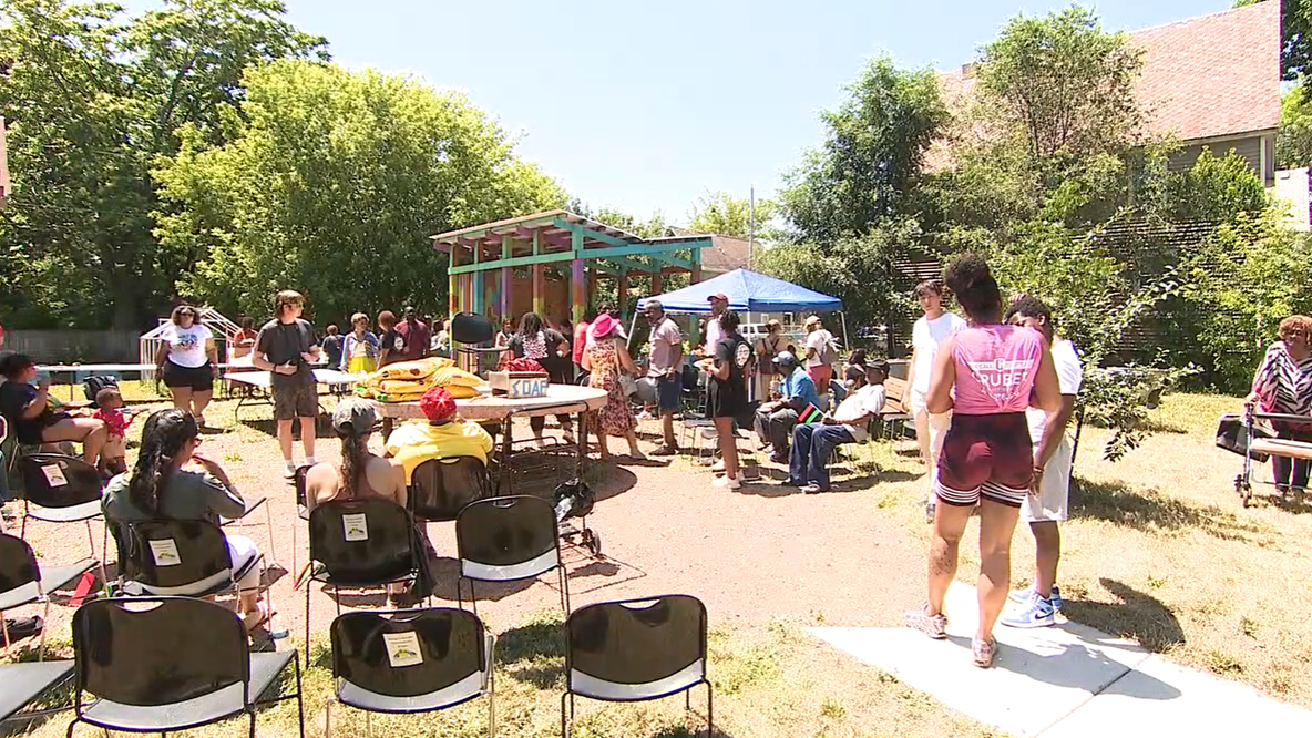 Metcalfe Park community members address food insecurity