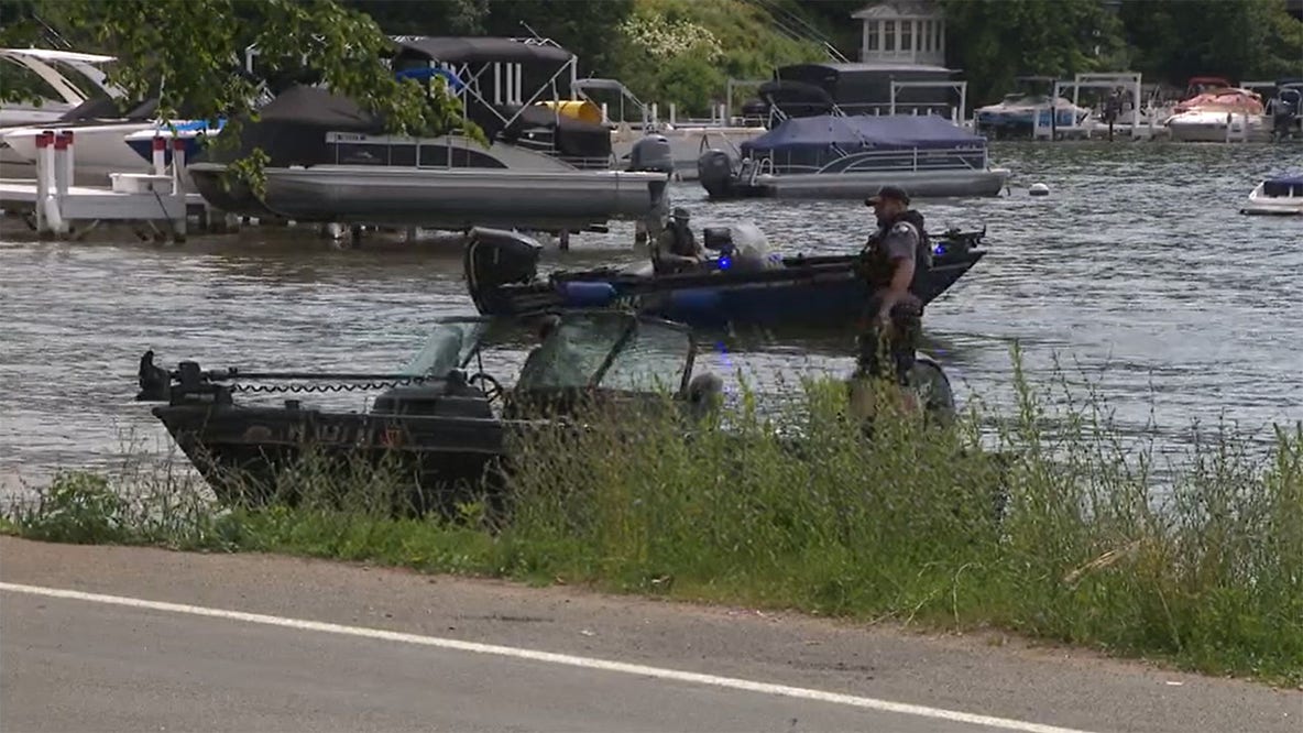 Lake Geneva boat accident during storms; 3 dead, 7 rescued
