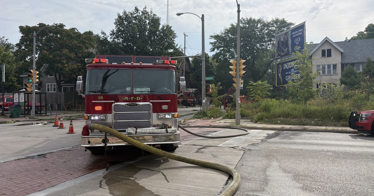 Milwaukee structure fire; North and Holton, no injuries reported