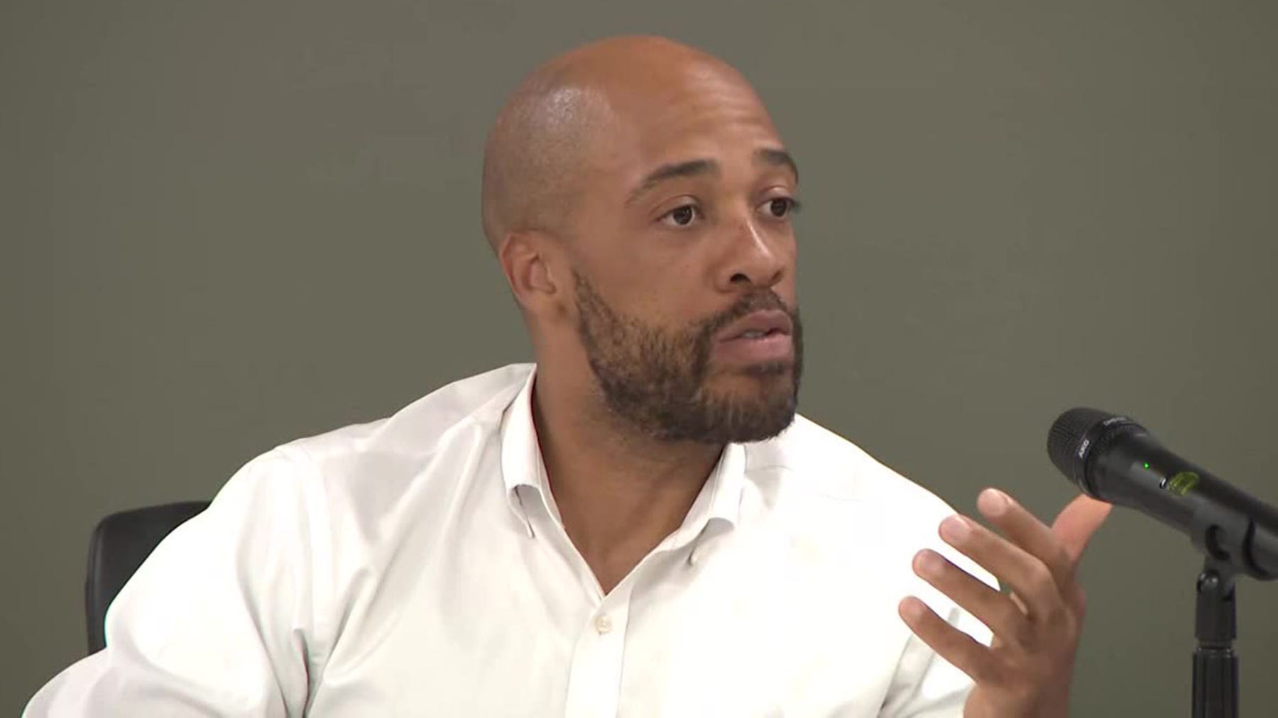 Wisconsin governor race: Mandela Barnes suspends campaign
