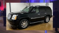 Milwaukee hit-and-run; 2 women killed; police seek vehicle and driver