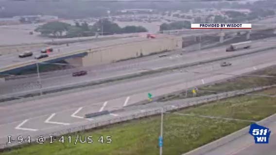 Zoo Interchange motorcycle crash, 2 people injured