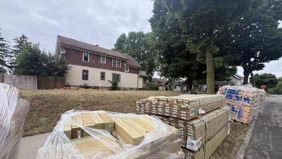Rufus King Community Garden; volunteers transforming empty lot