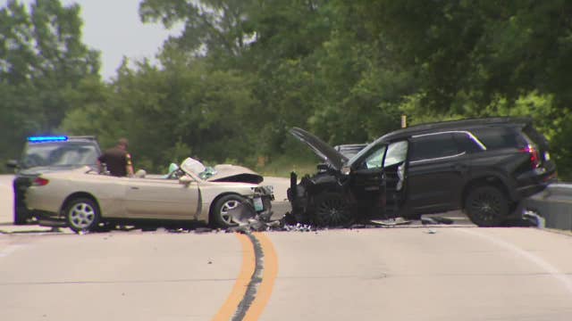 Washington County head-on crash, drivers seriously injured