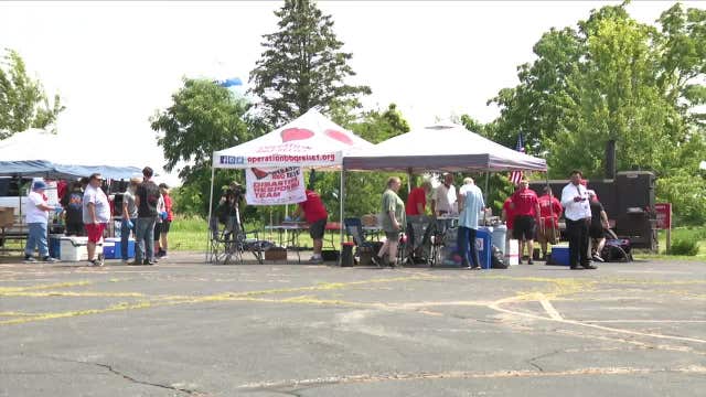 Walworth County storm recovery: Volunteers help with cleanup efforts