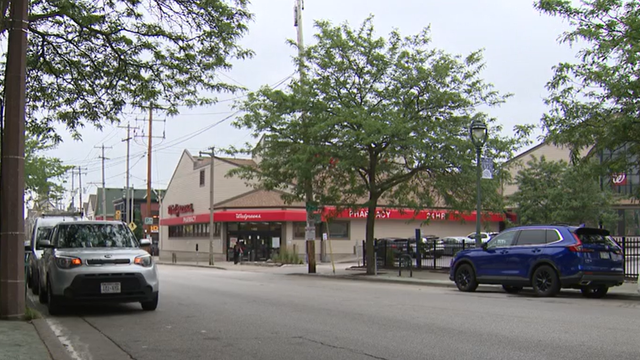 Milwaukee officer injured by fireworks on Brady Street