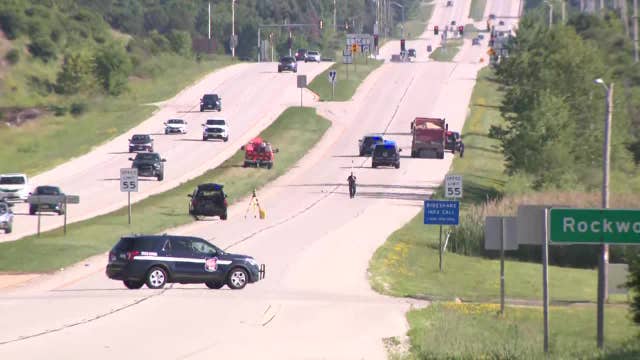 Waukesha crash: Vehicle hits, kills pedestrian on Highway 164