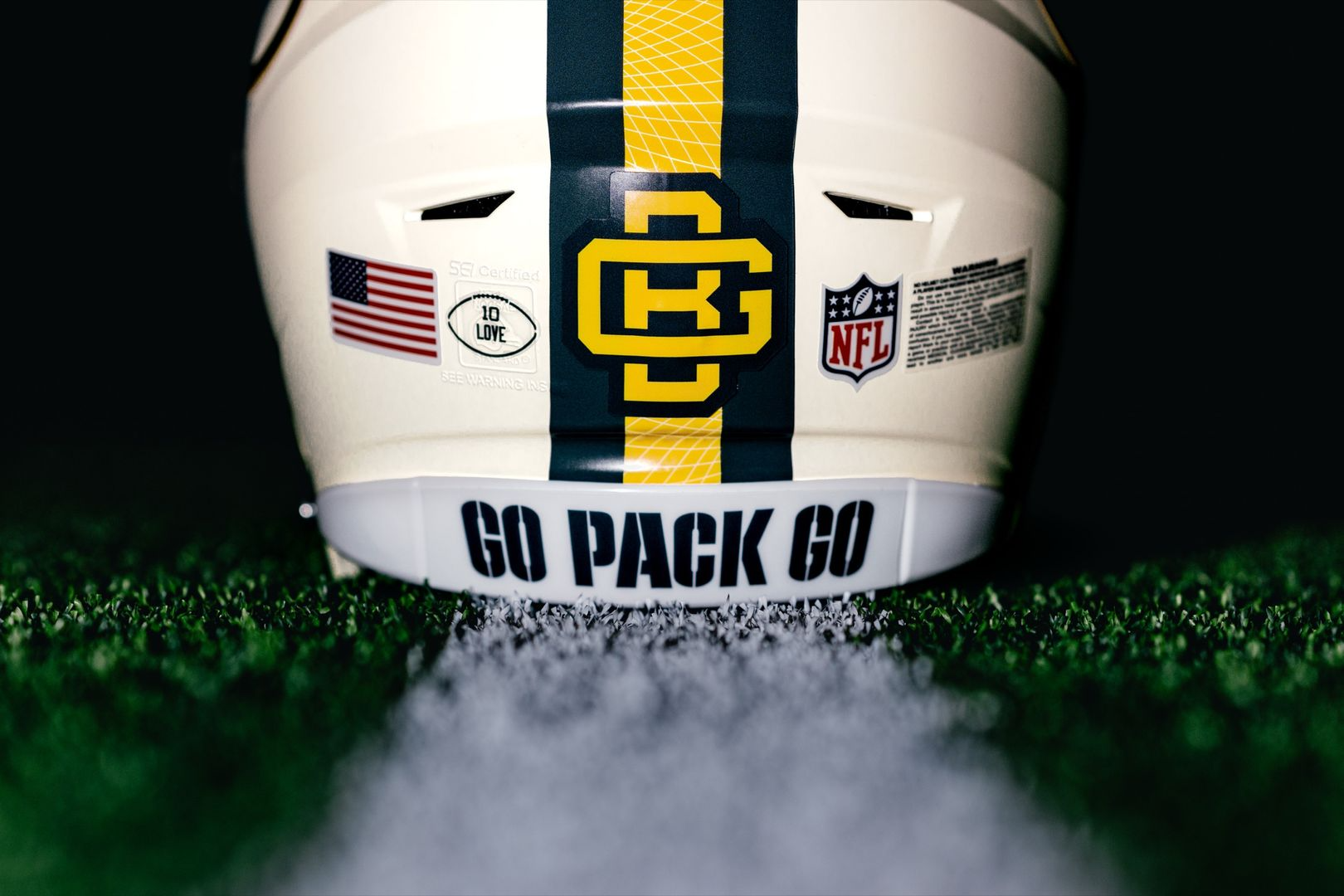 Packers reveal new NFL Rivalries uniforms; honor century of tradition