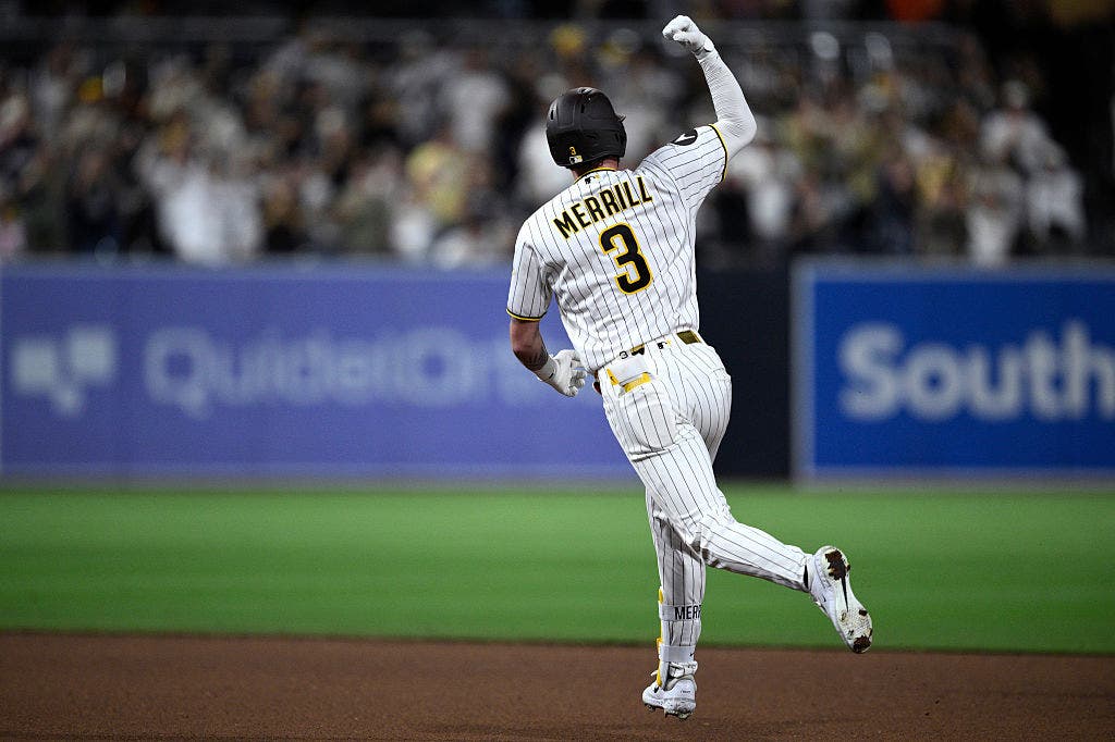 Merrill's 2-run homer, Miller's 30th save propel Padres past Brewers 3-2