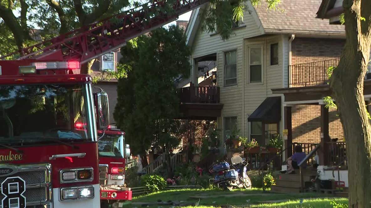 Milwaukee fire near 18th and Mineral, house uninhabitable