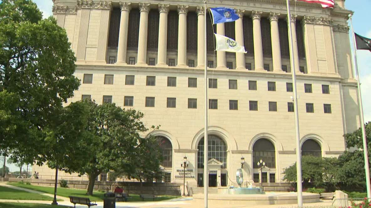 Child sex assault, longtime Milwaukee radio fixture accused