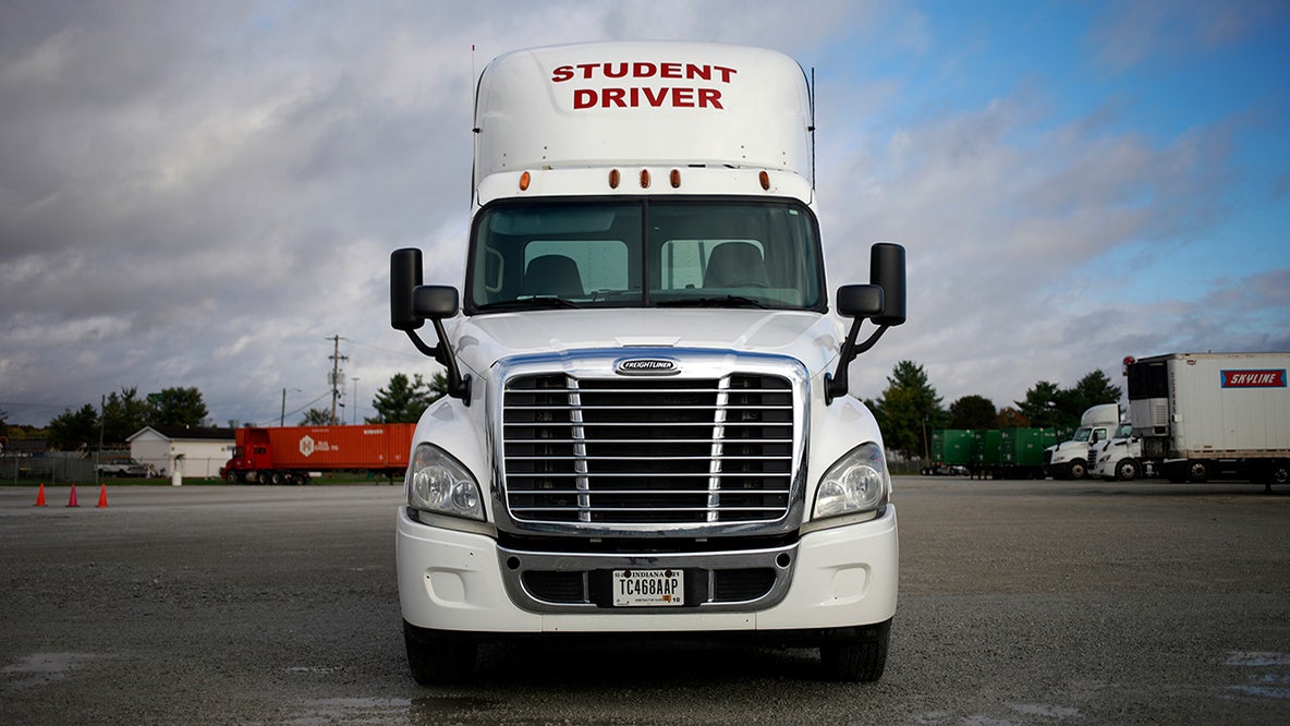 3 Wisconsin trucking schools shut down amid federal crackdown