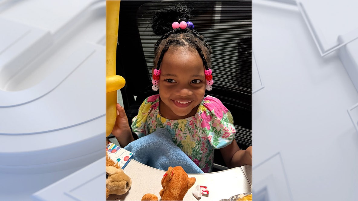 Milwaukee police find lost child, seek parents or guardians