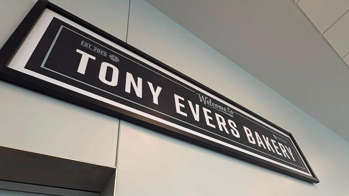 Wisconsin State Fair honors Evers; unveils newly named 'Tony Evers Bakery'