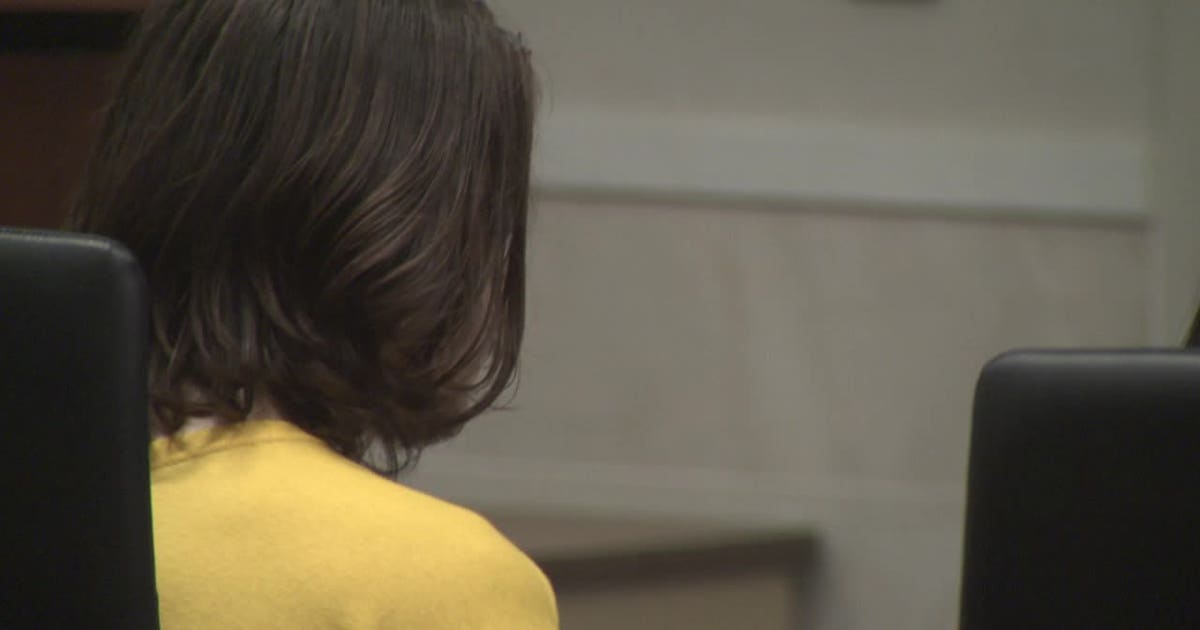 Brookfield teen exposed himself to women, children: prosecutors