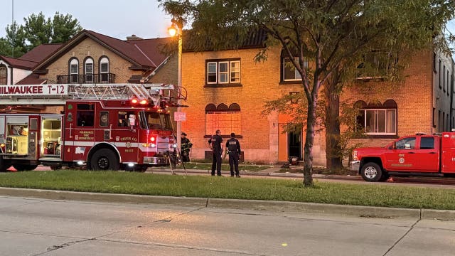 Milwaukee apartment fire Saturday; first floor a total loss