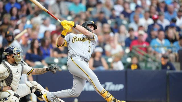 Pirates defeat Brewers for the 6th time in 7 games this season