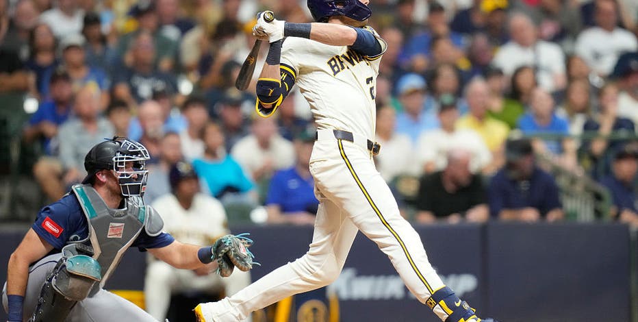 Milwaukee Brewers crush Mariners 22-0 in historic record-tying rout