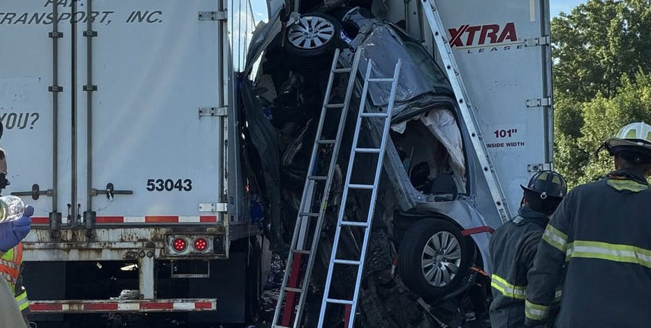 Washington County I-41 crashes; motorcycle, 2 semis, 4 vehicles involved