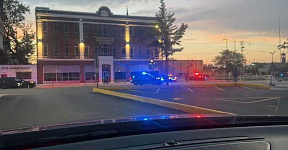 Green Bay police shooting; vehicle drives into crowd after disturbance