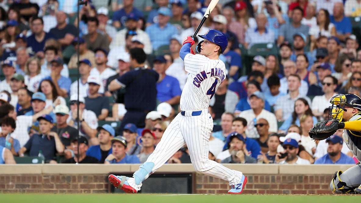 Crow-Armstrong hits 39th homer to back Gausman, Cubs top Brewers 2-1