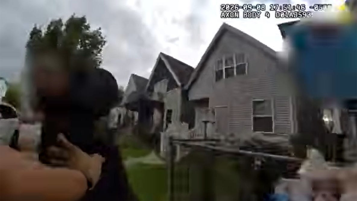 Bodycam video: Milwaukee police shooting near 37th and Wright