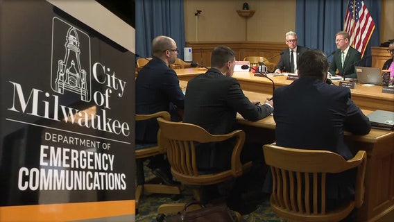 Milwaukee 911 delay: City committee holds closed door session