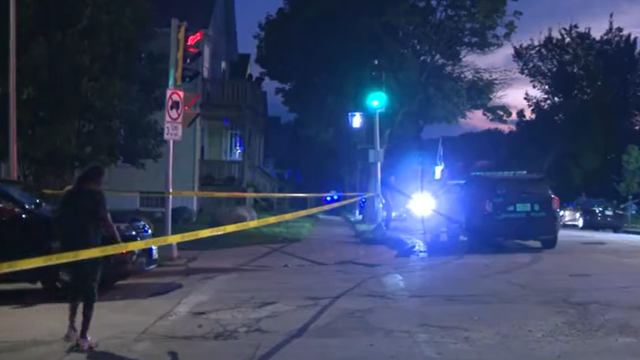 Milwaukee shootings Friday; 1 dead, 1 wounded