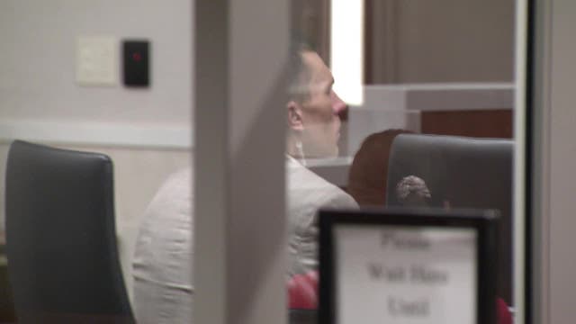 New Berlin man grabbed postal worker, left her pills: prosecutors